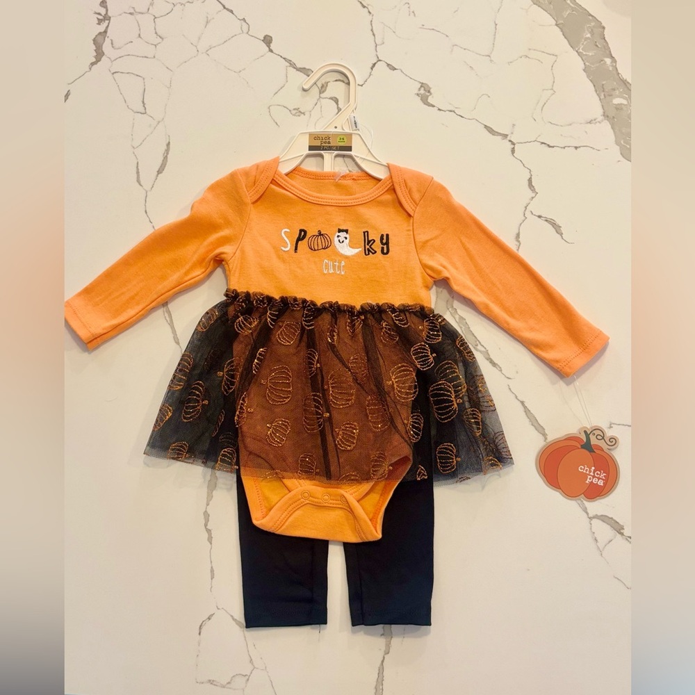 NWT- chickpea 3-6M girl Halloween outfit ghost and pumpkins